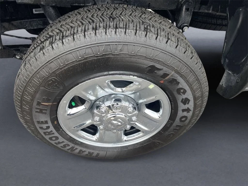 2025 RAM 2500 Tradesman - Photo 9