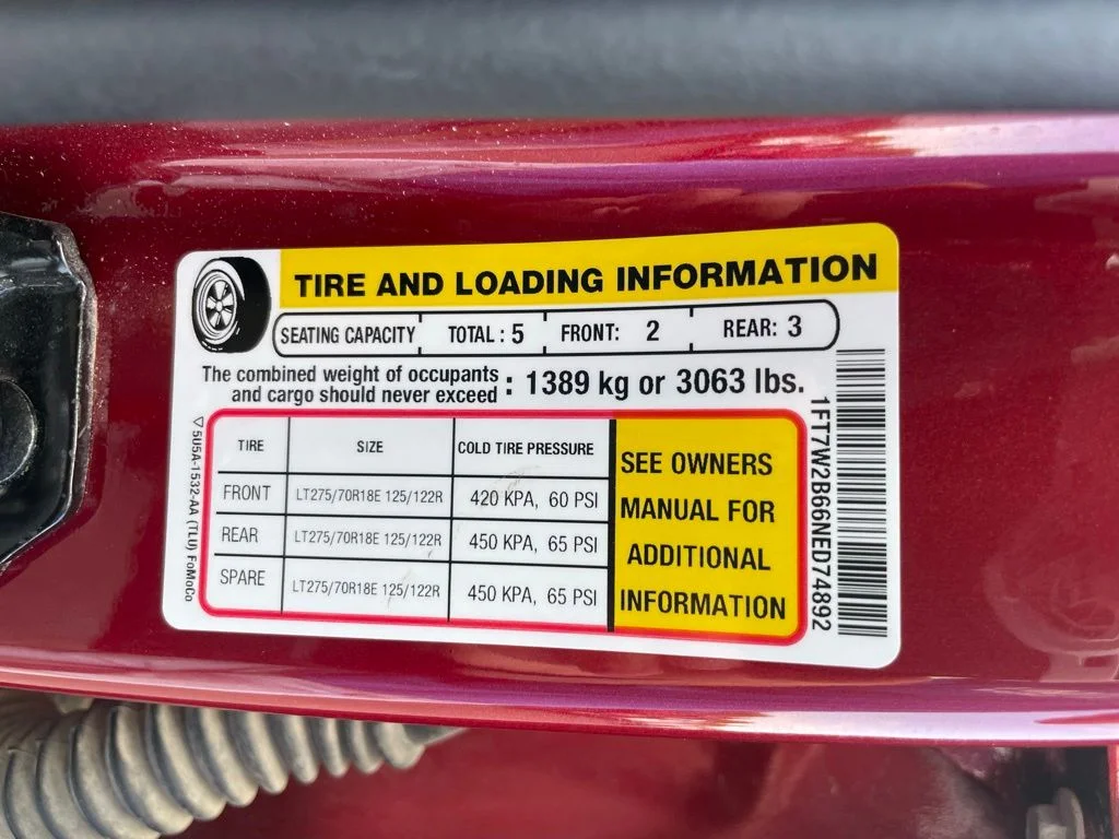 Used 2022 Red Metallic Ford Lariat image 43