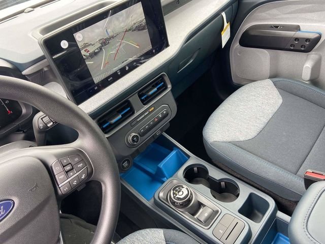 New 2026 Oxford White Ford XLT image 11