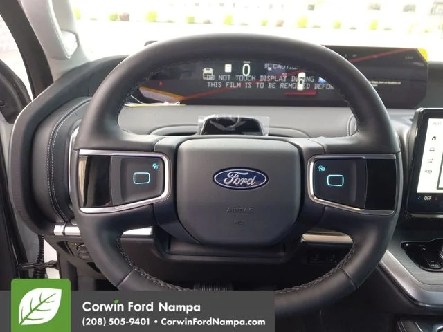 New 2026 Oxford White Ford Platinum image 14