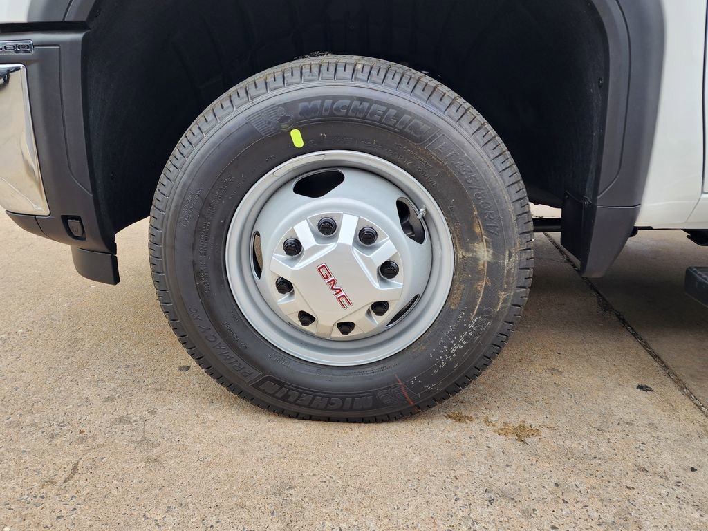 2026 GMC Sierra 3500HD Pro - Photo 50