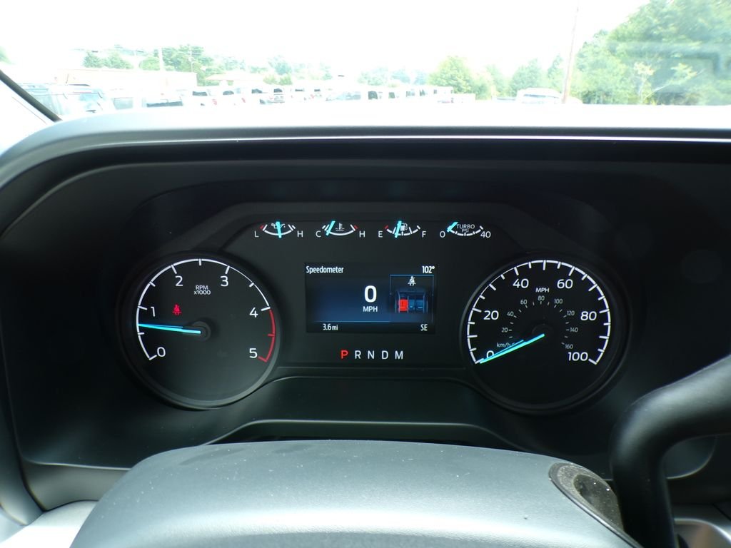 New 2026 Carbonized Gray Metallic Ford F-450® XLT image 8