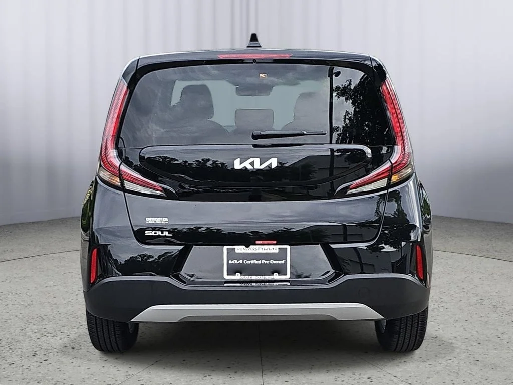 Used 2025 Black Kia LX image 4