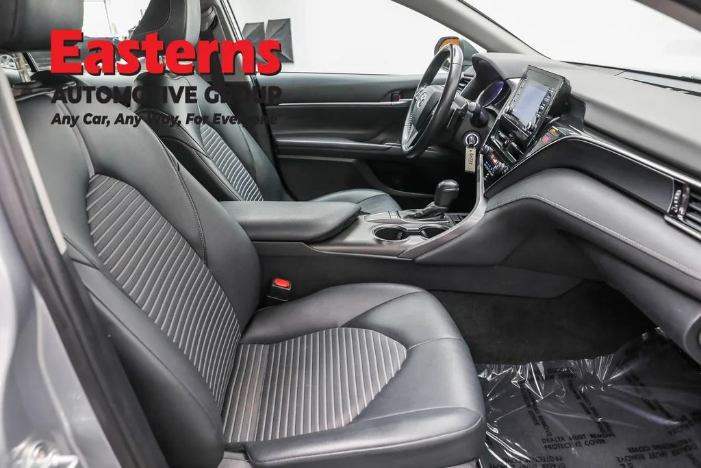 Used 2022 Silver Toyota SE image 21