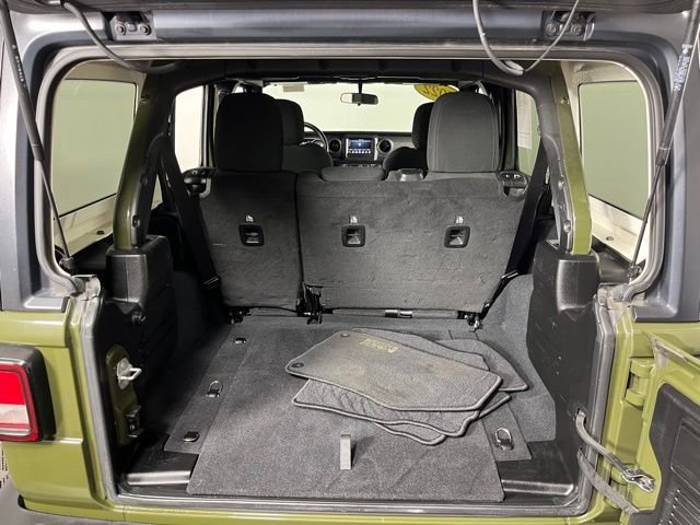 Used 2022 Green Jeep Unlimited Sport S image 37