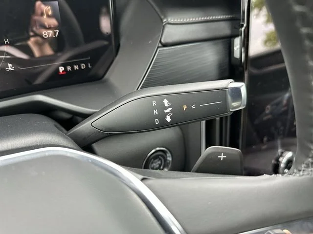 New 2026 Summit White GMC Elevation image 16