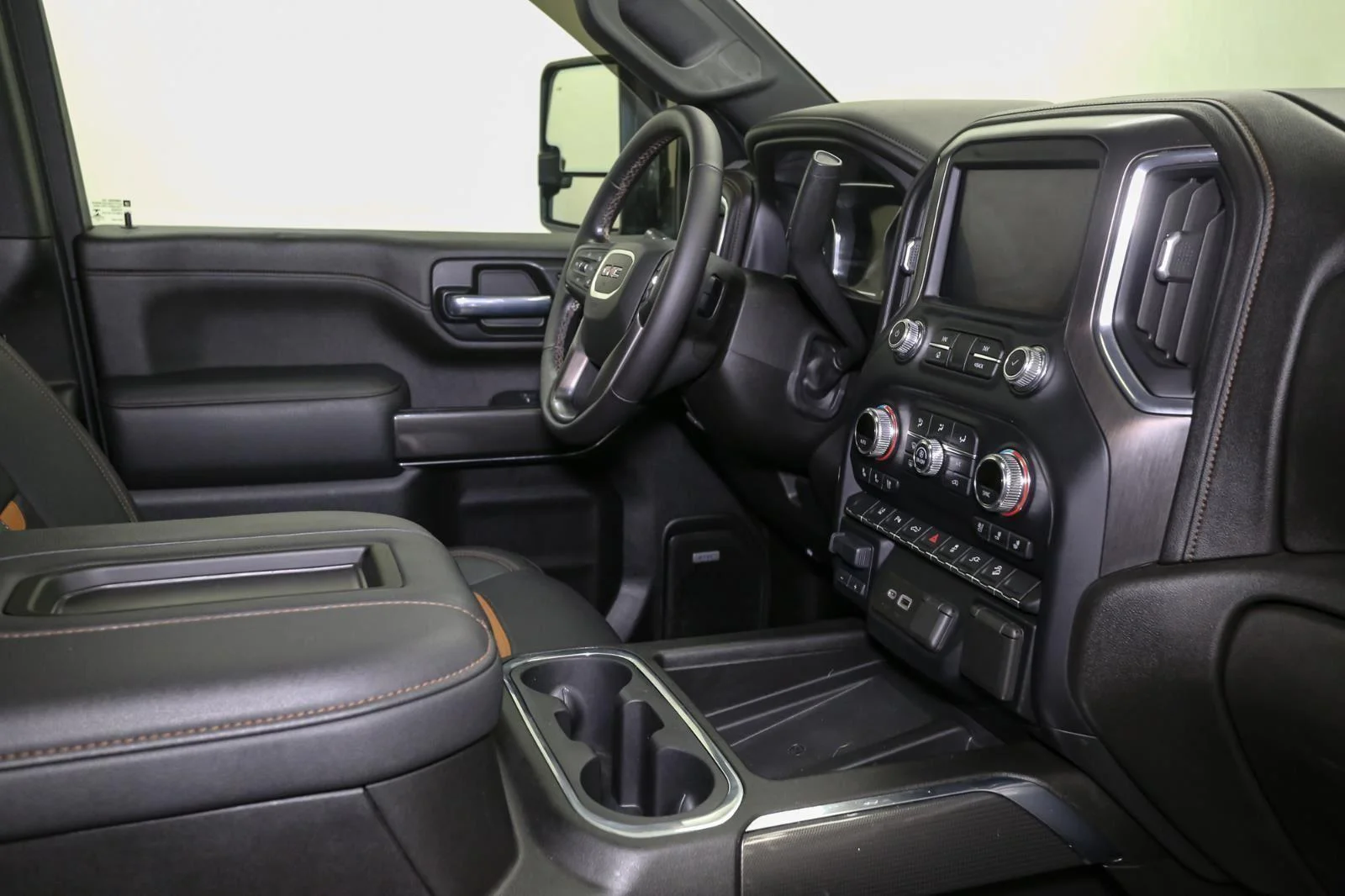 Used 2021 Brownstone Metallic GMC AT4 image 22