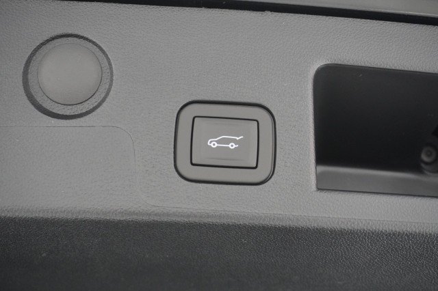 2026 Chevrolet Equinox LT - Photo 8