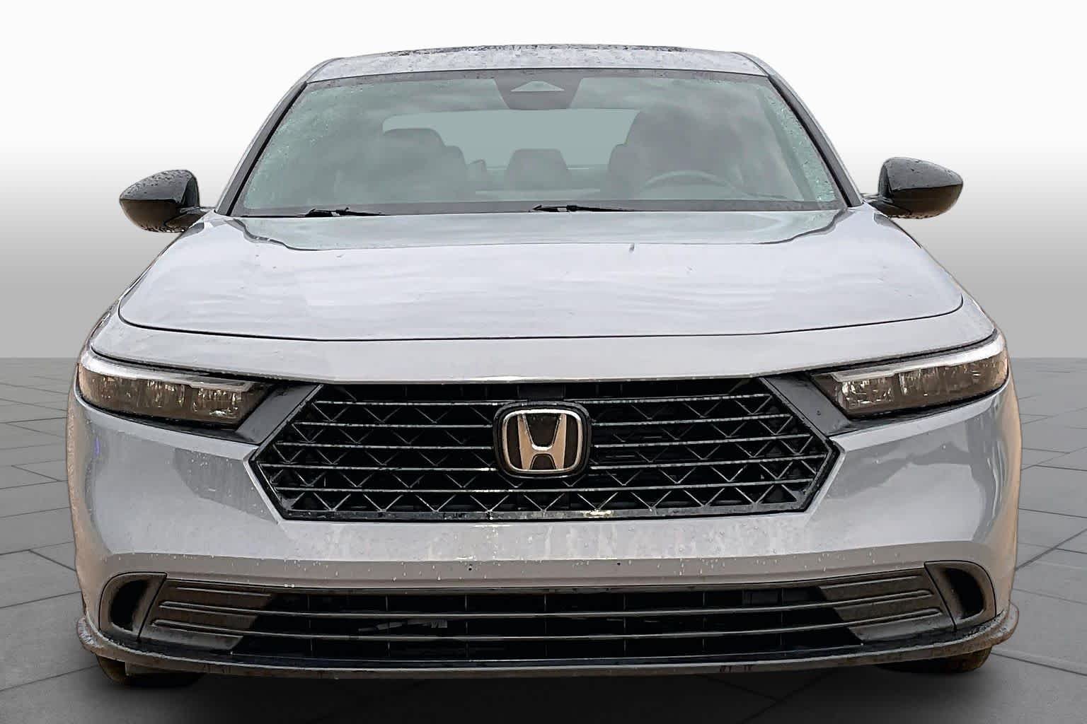 Used 2023 Urban Gray Pearl Honda Sport image 4