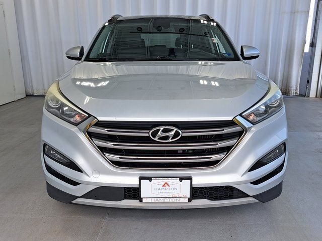 Used 2018 Silver Hyundai Limited image 3