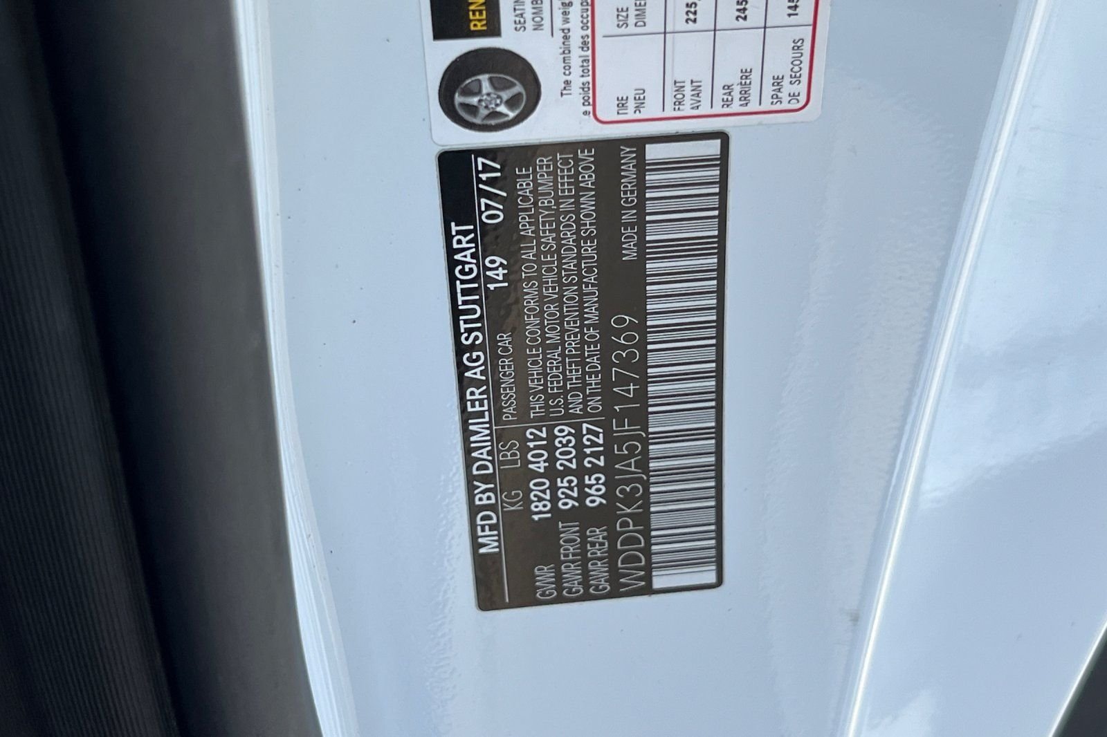 Used 2018  Mercedes-Benz 300 image 24