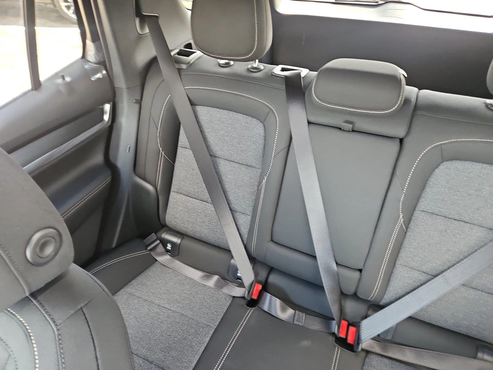 2027 GMC Terrain Elevation - Photo 16