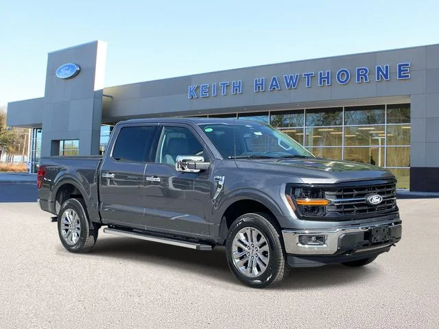 New 2026 Carbonized Gray Metallic Ford XLT image 1