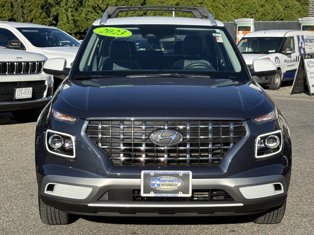 Used 2023 White Hyundai Limited image 2