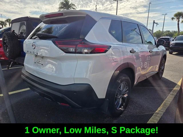 Used 2021 White Nissan S image 5