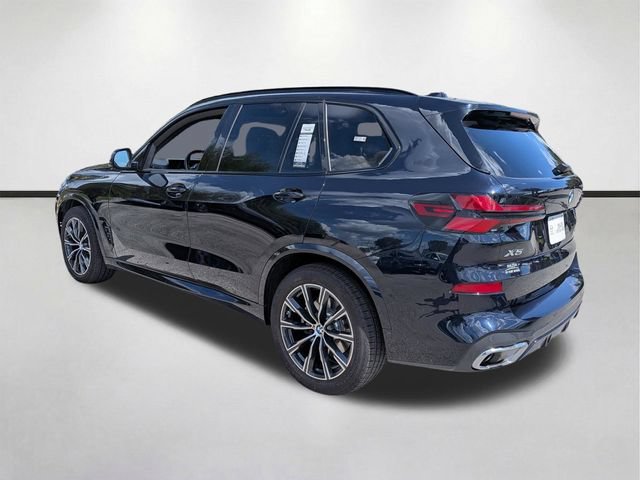 Used 2026 Carbon Black Metallic BMW xDrive40i image 6