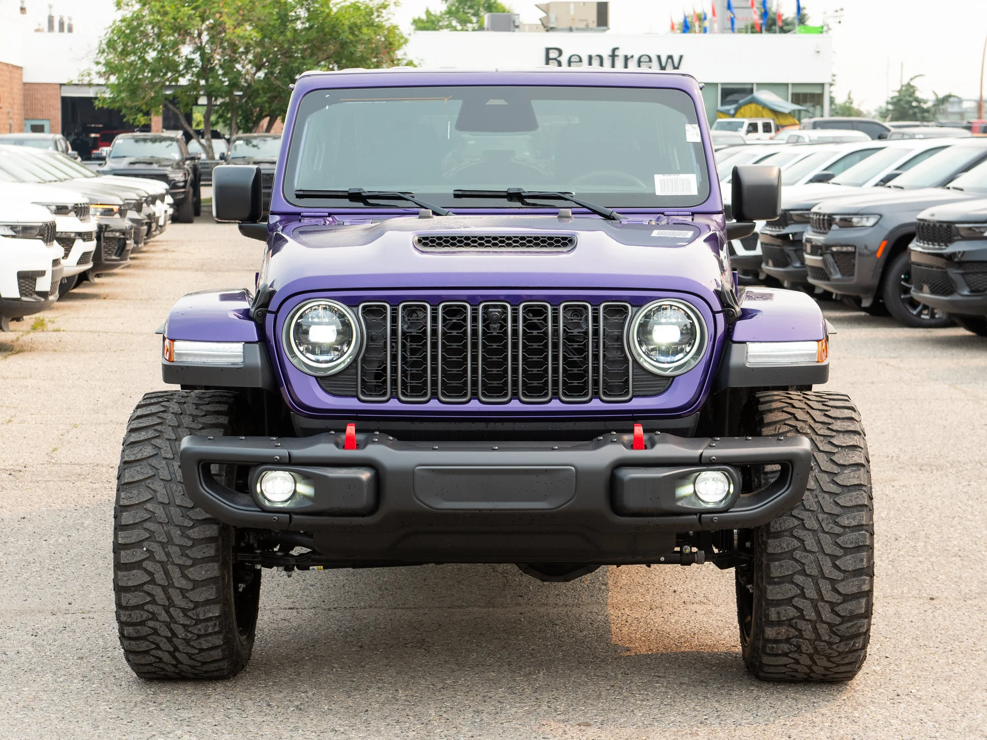 New 2026 reign Jeep Rubicon X* image 8