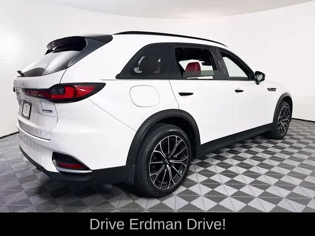 Used 2025 White Mazda Premium Plus Package image 23