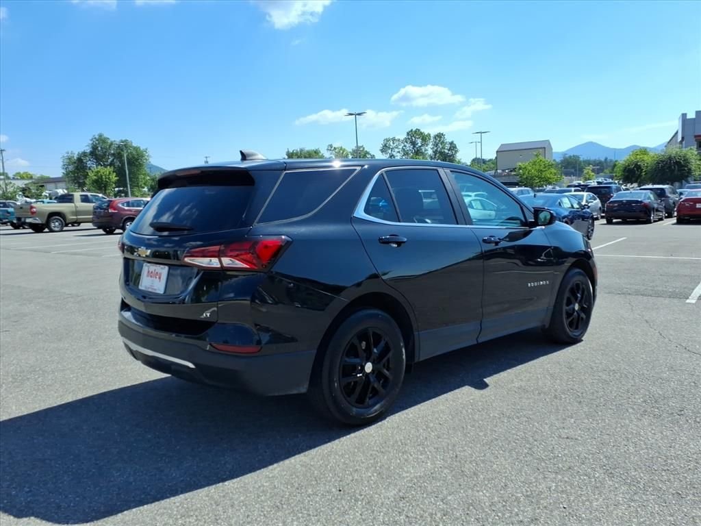 Used 2023 Black Chevrolet LT image 4