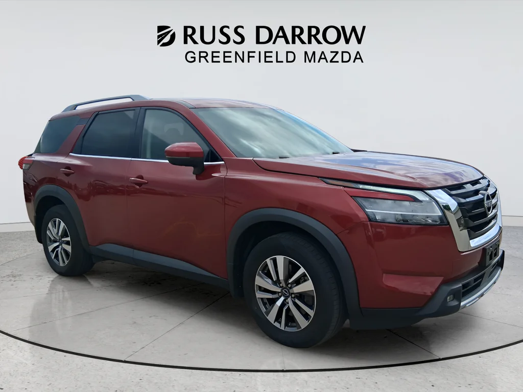 Used 2022 Red Nissan SL image 7