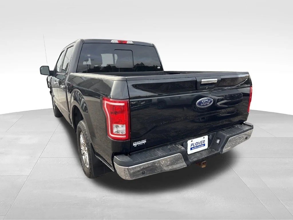 Used 2015 Tuxedo Black Metallic Ford XLT image 4