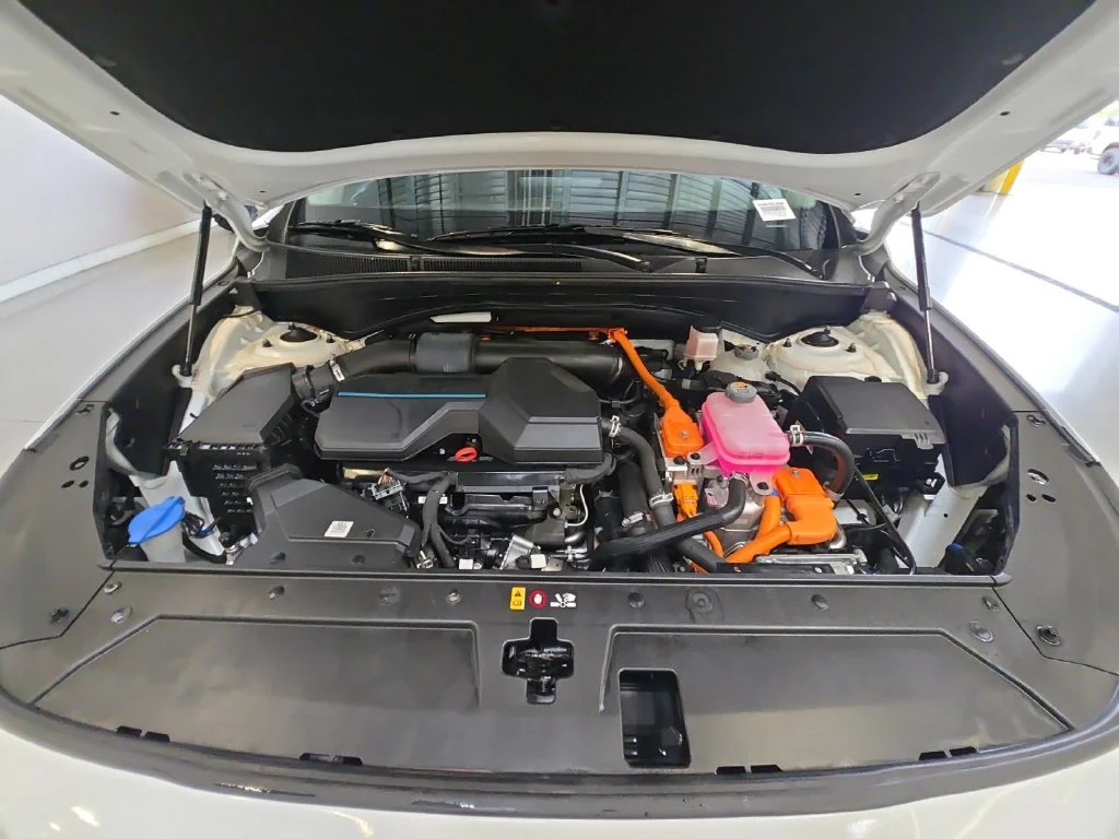 Used 2022 Gray Hyundai Blue image 30