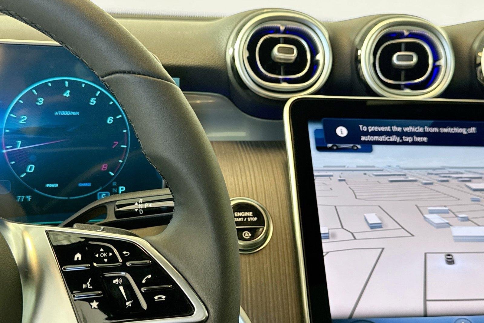 New 2026 Polar White Mercedes-Benz GLC 300 image 15