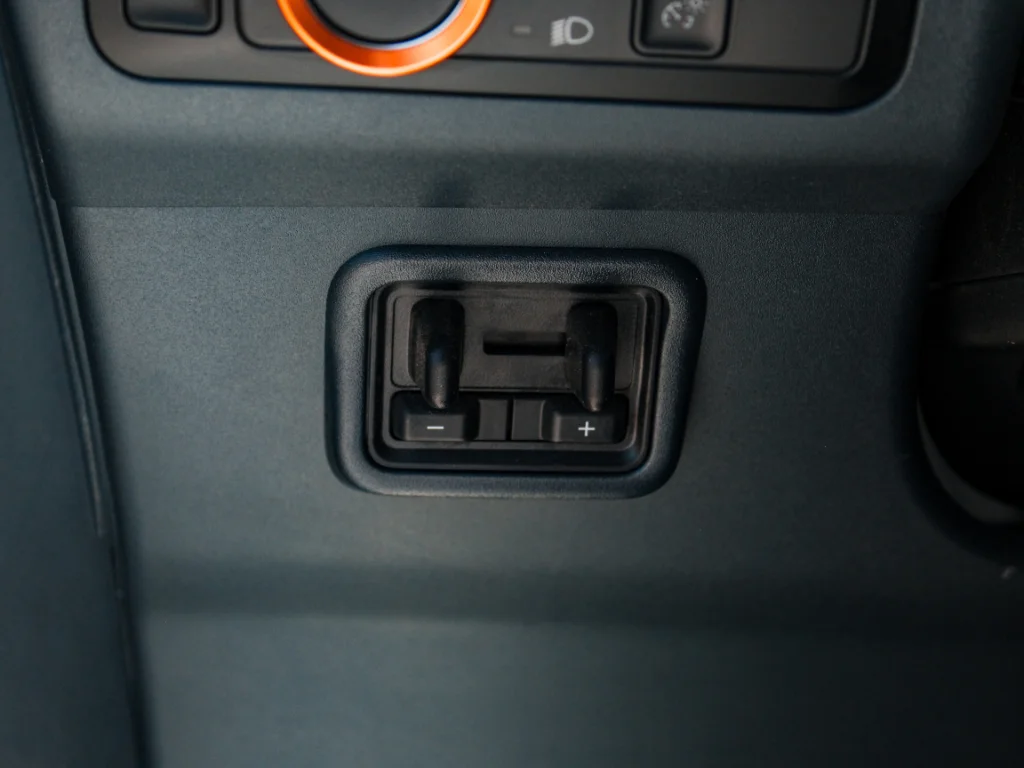 Used 2024 Gray Ford Lariat image 10
