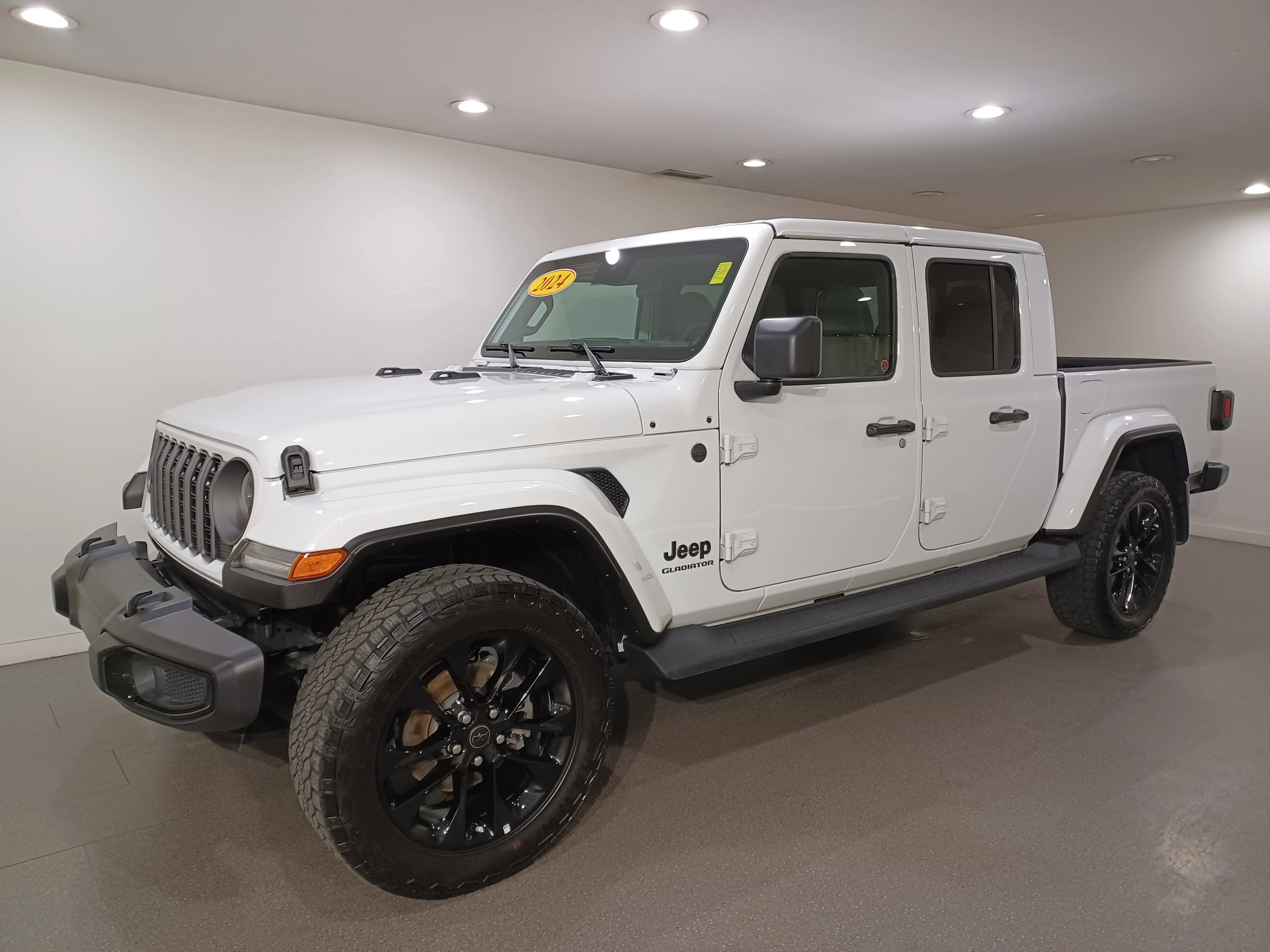 Certified Used 2024 White Jeep Sport 4x4 Nighthawk*Adaptive Cruise | Remote Start | Htd Seats | Htd Wheel image 2
