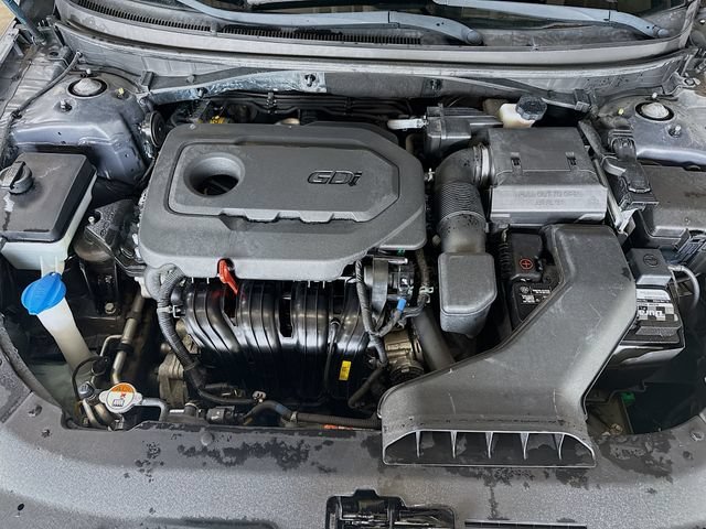Used 2018 Gray Hyundai Sport+ image 30