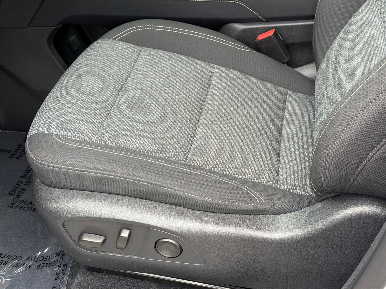Certified Used 2026 Summit White GMC Elevation image 35