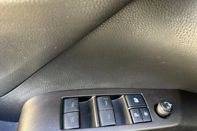 Certified Used 2022 ICE CAP Toyota  image 8