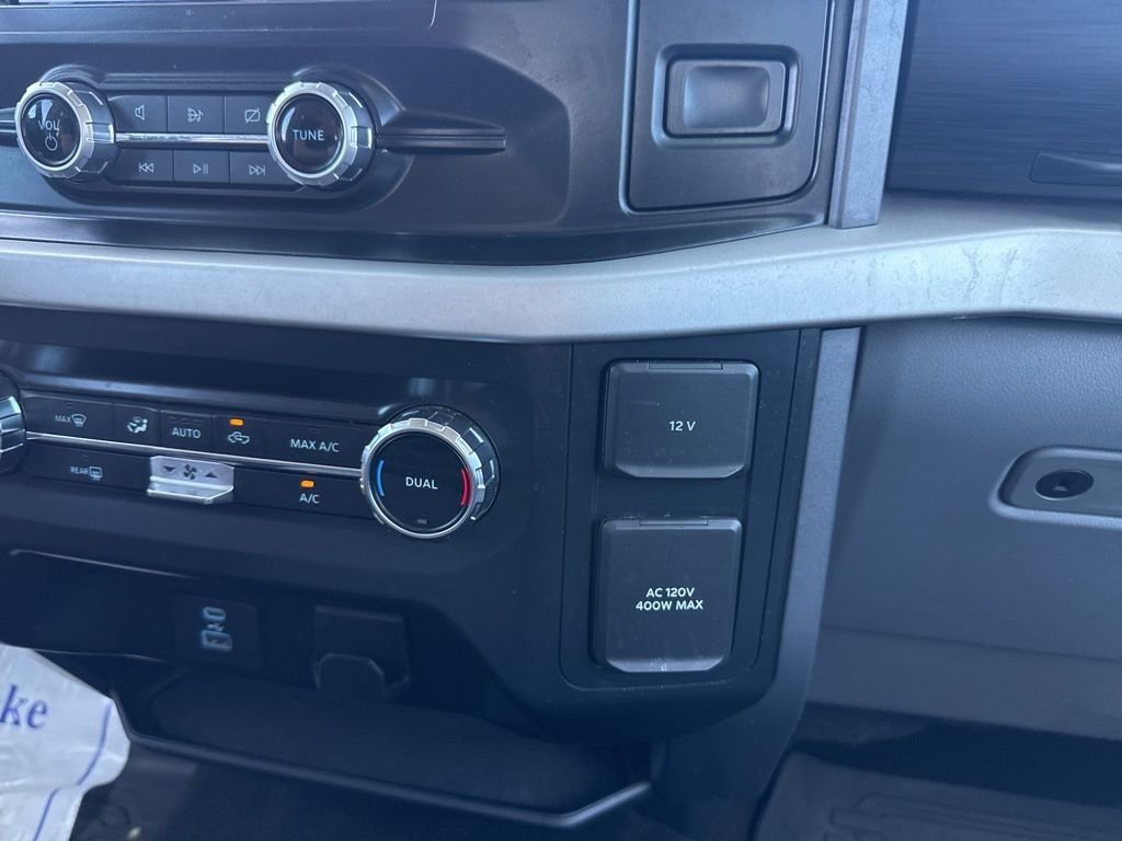 Used 2022 White Ford XLT image 38