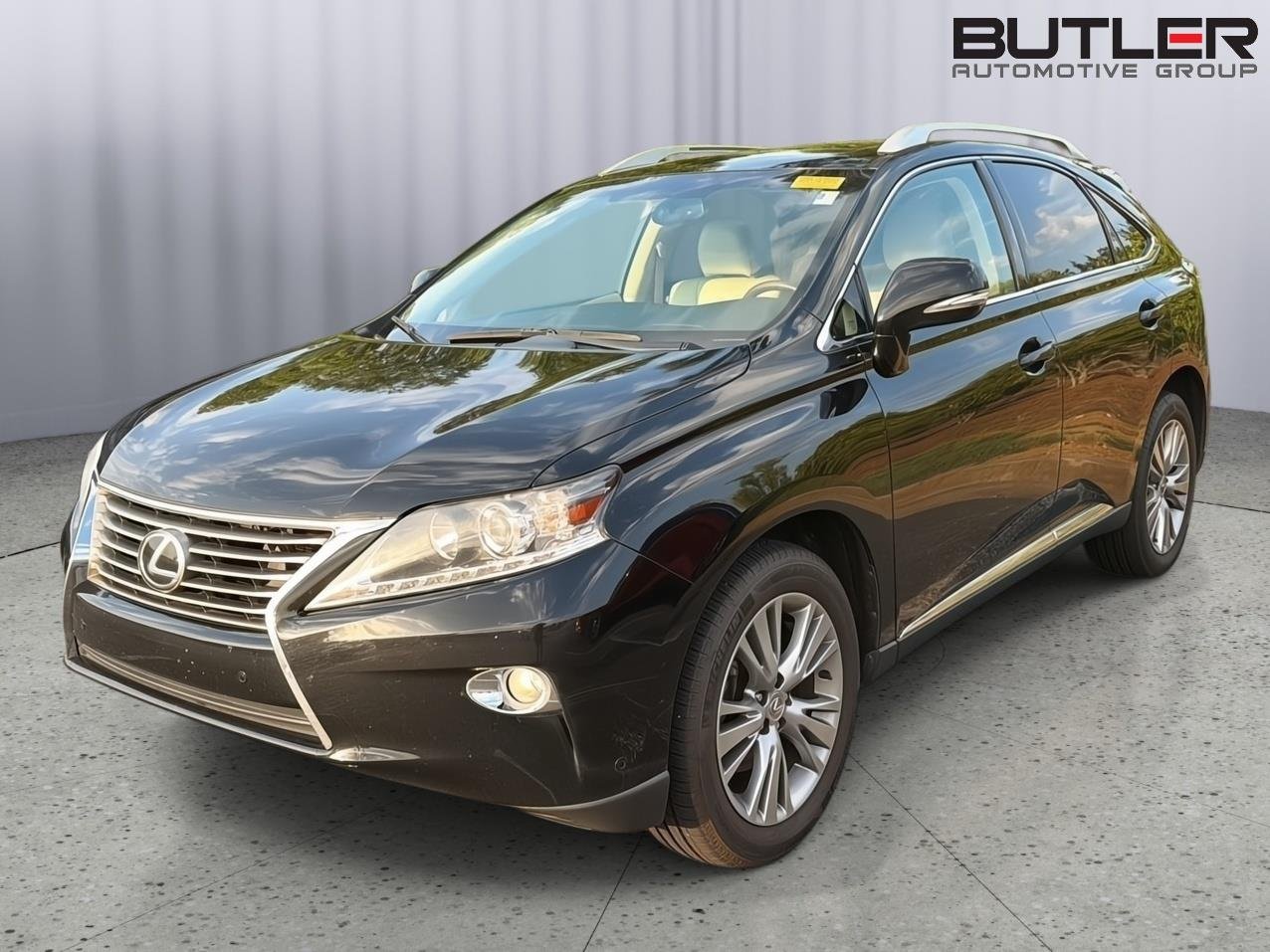 Used 2013 Obsidian Lexus  image 2