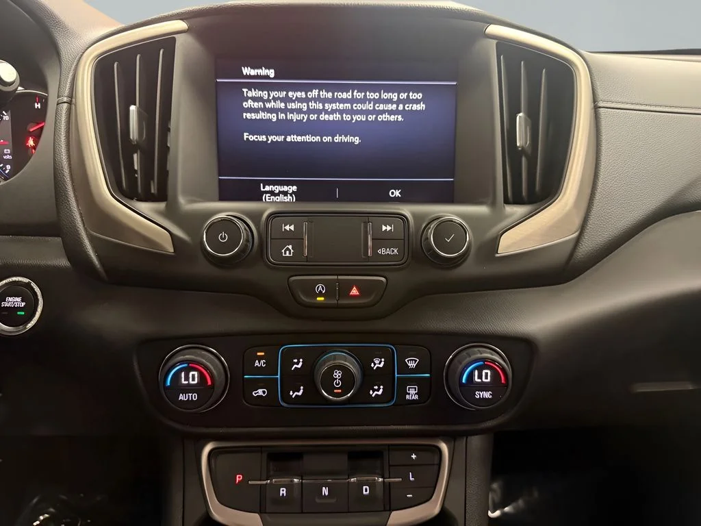 Used 2022 Black GMC Denali image 26