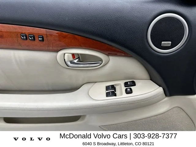 Used 2006 Blue Lexus 430 image 13