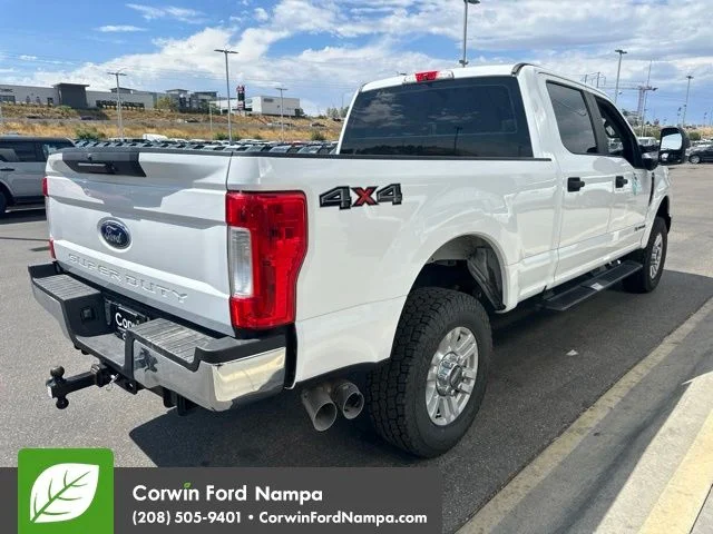 Used 2019 White Ford XL image 8