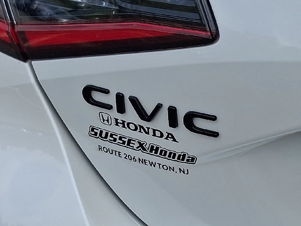 2026 Honda Civic Hatchback Sport - Photo 30