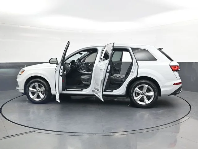 Used 2023 White Audi 55 Premium image 42