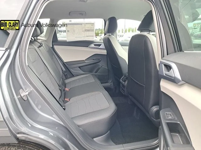New 2026 Platinum Gray Metallic Volkswagen 1.5T SE image 20