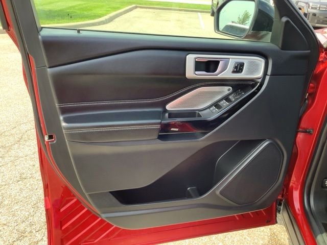 2021 Ford Explorer ST - Photo 10