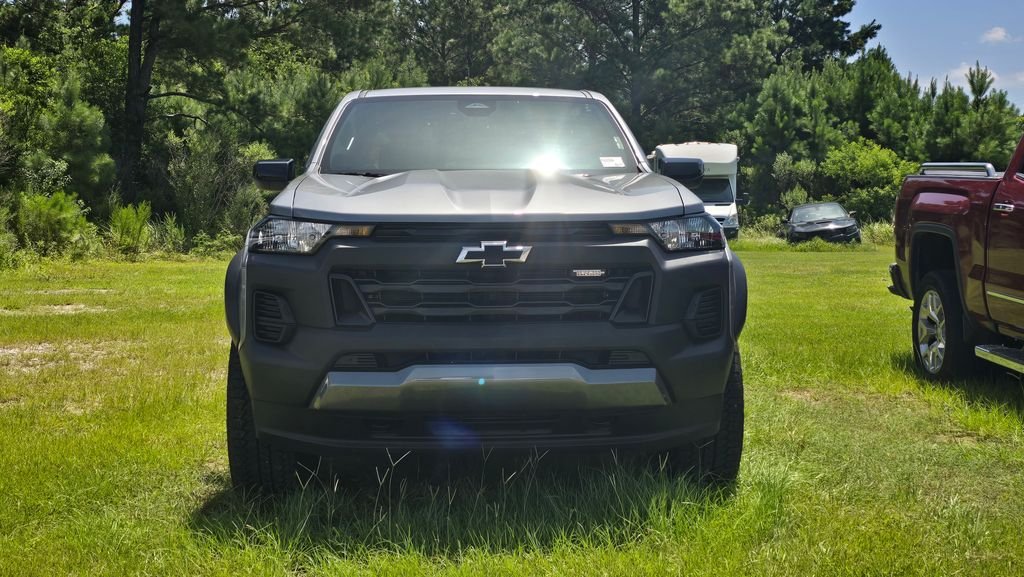 Used 2026 Gray Chevrolet Trail Boss image 4