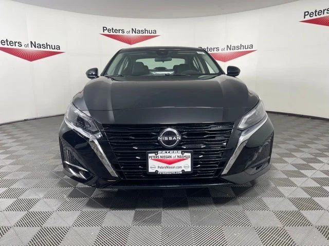New 2026 Black Nissan 2.5 SV image 2