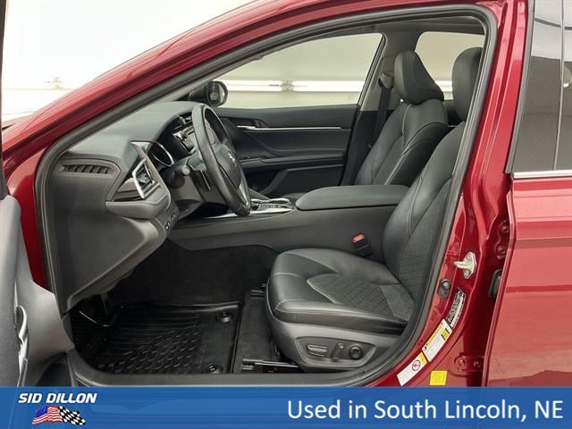 Used 2018 Ruby Flare Pearl Toyota XSE image 17