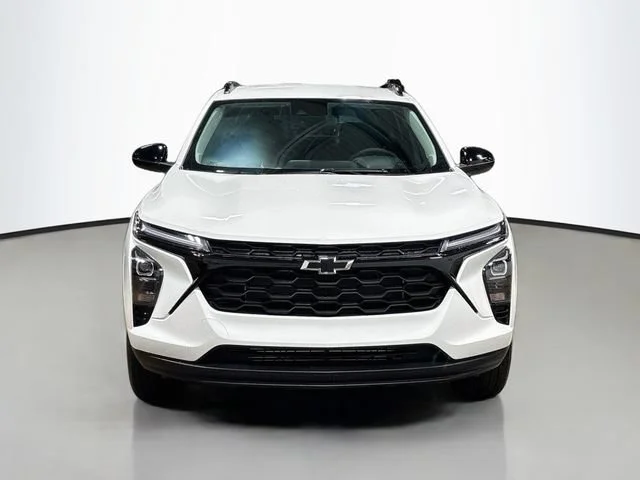 2026 Chevrolet Trax LT - Photo 3