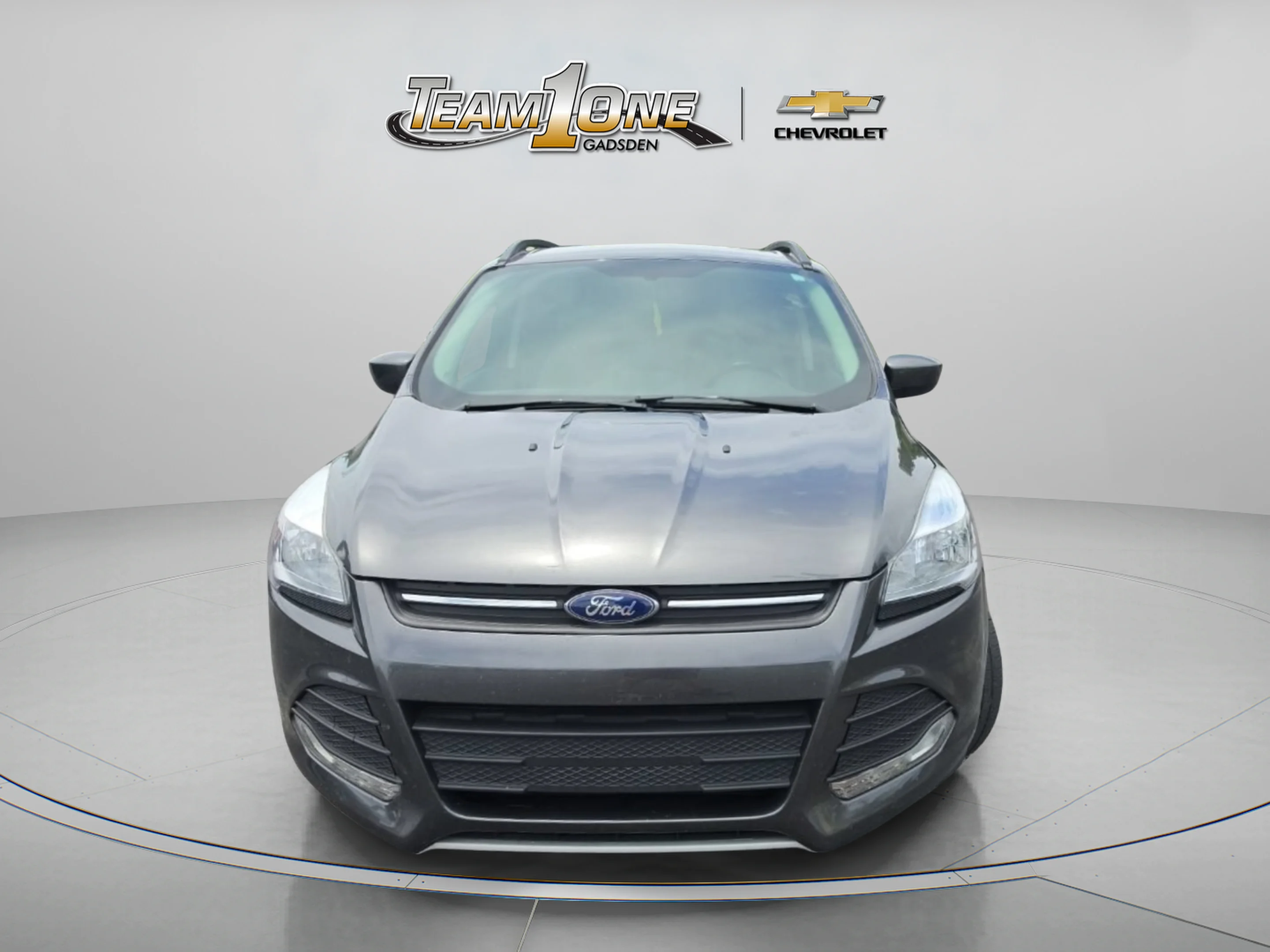Used 2015 Gray Ford SE image 3