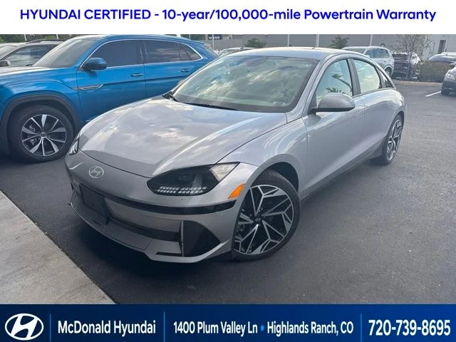 Used 2023 Silver Hyundai SEL image 1