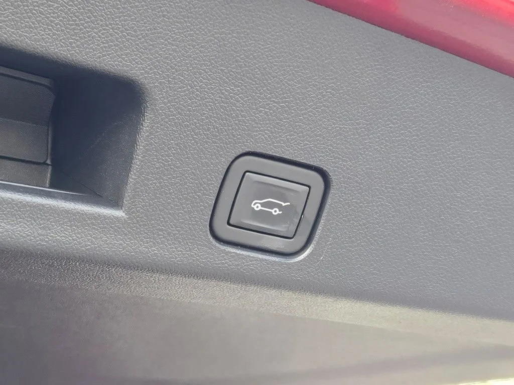 2025 GMC Acadia Elevation - Photo 30