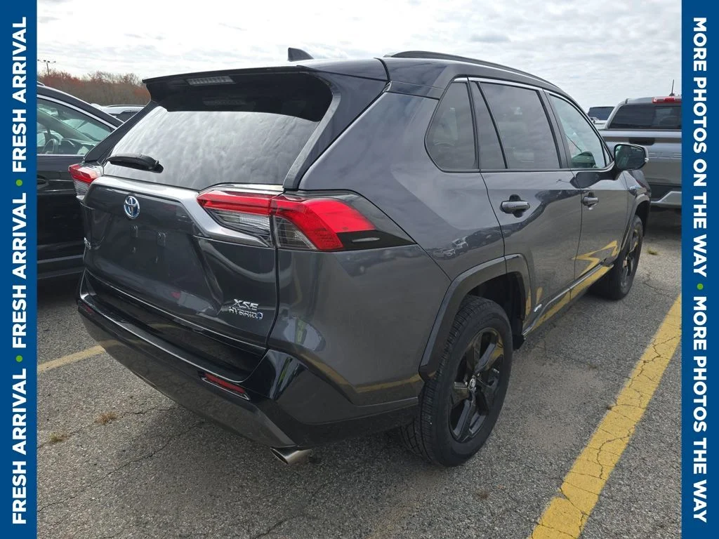 Used 2019 Gray Toyota XSE image 2