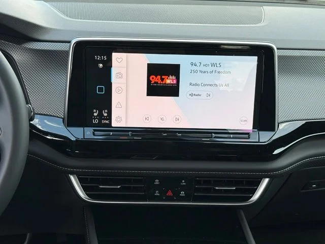 New 2026 White Volkswagen 2.0T SEL R-Line Black image 12